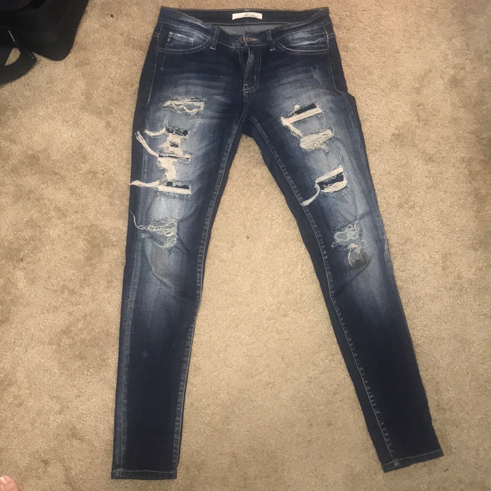 Kancan dark denim distressed jeans